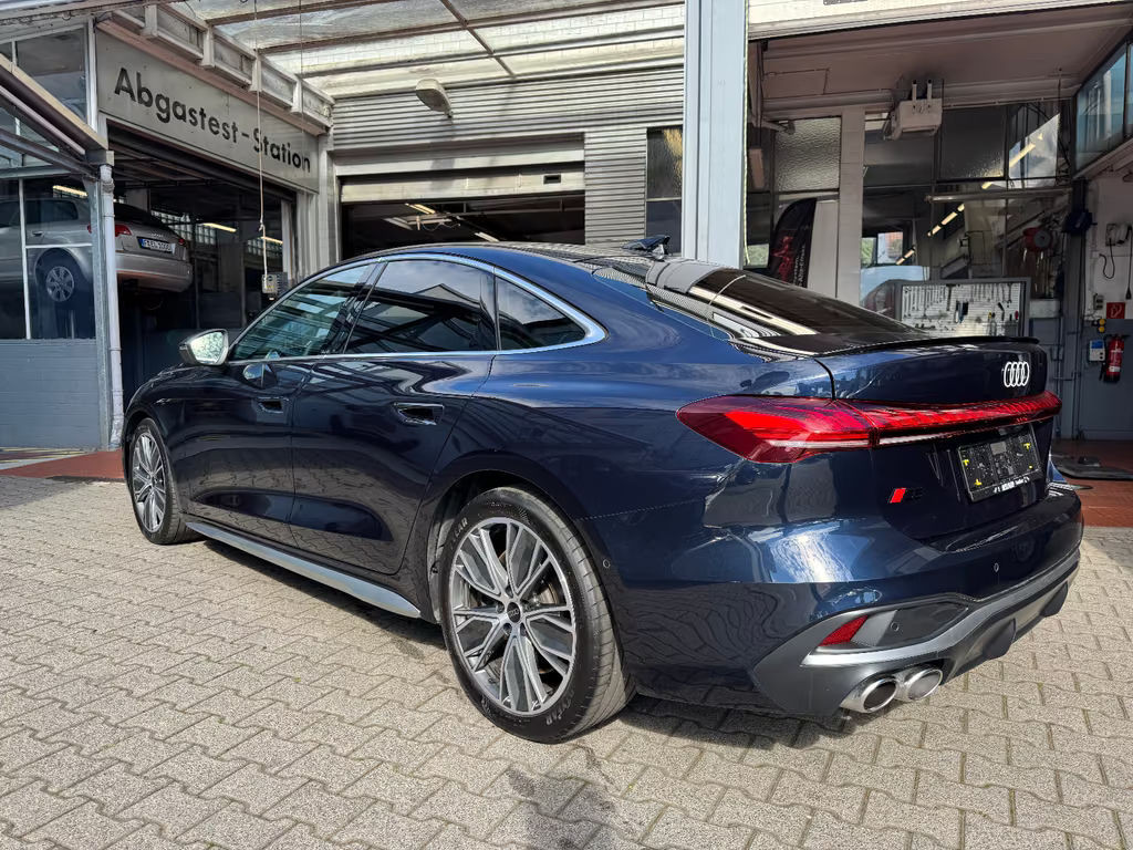 Audi S5
