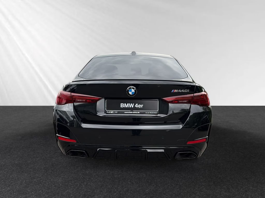 BMW M440