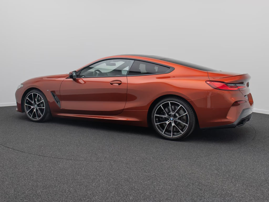 BMW M850