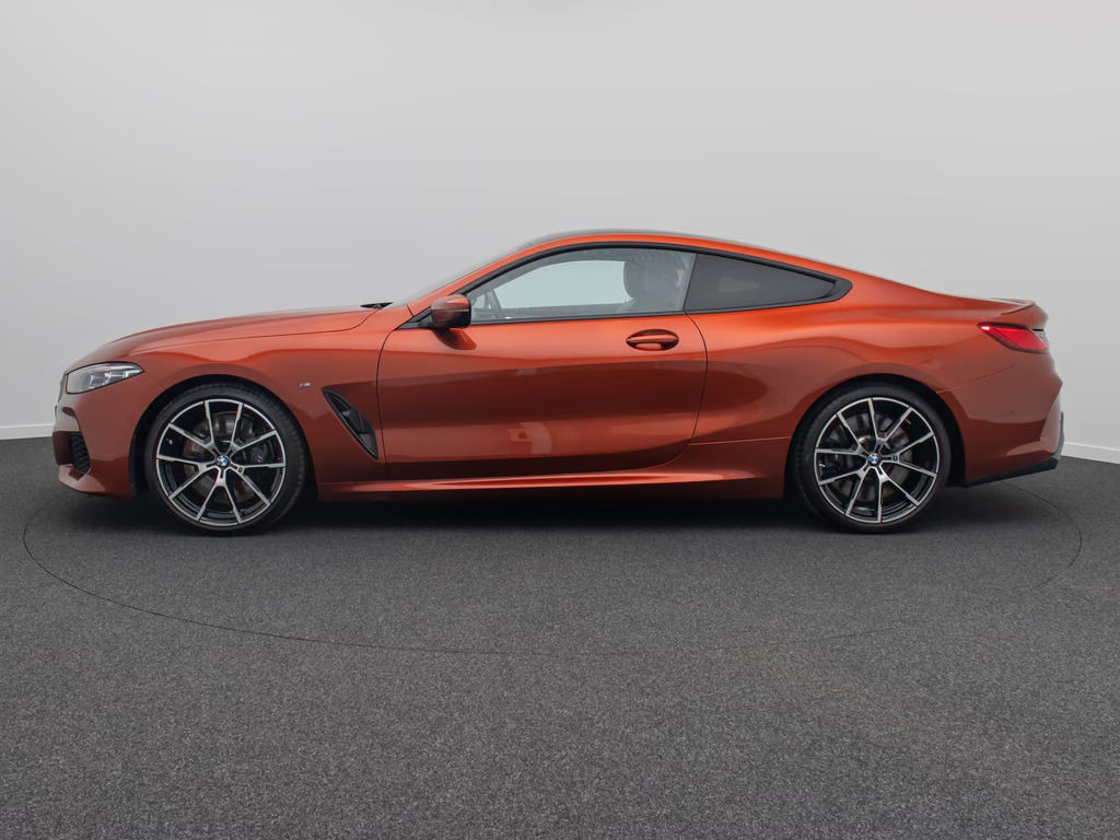BMW M850