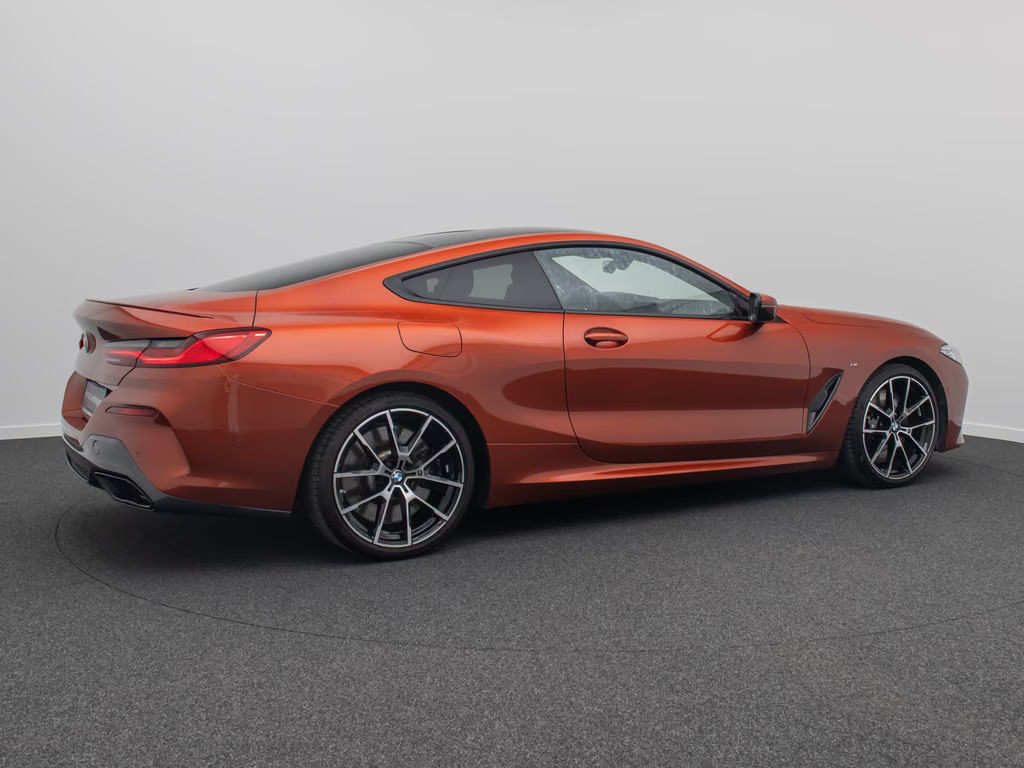 BMW M850