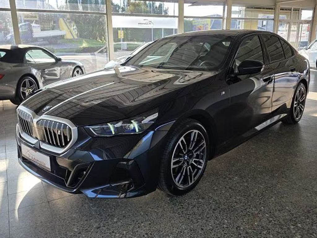 BMW i5 M-Sport Sedan