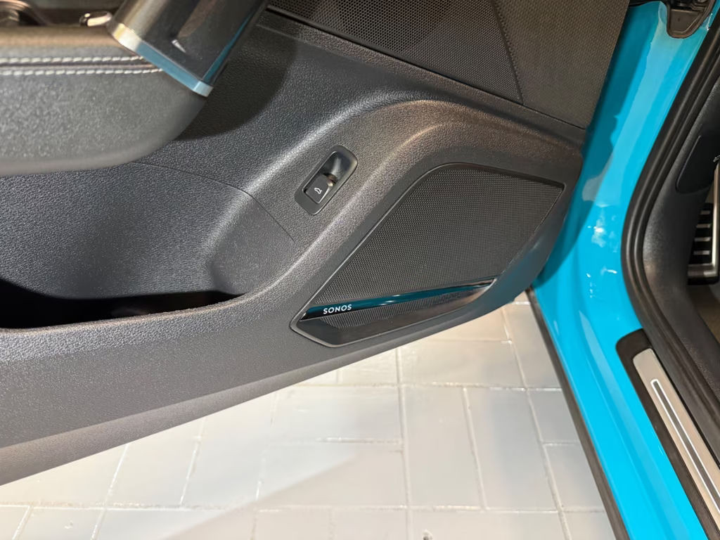 Audi SQ2