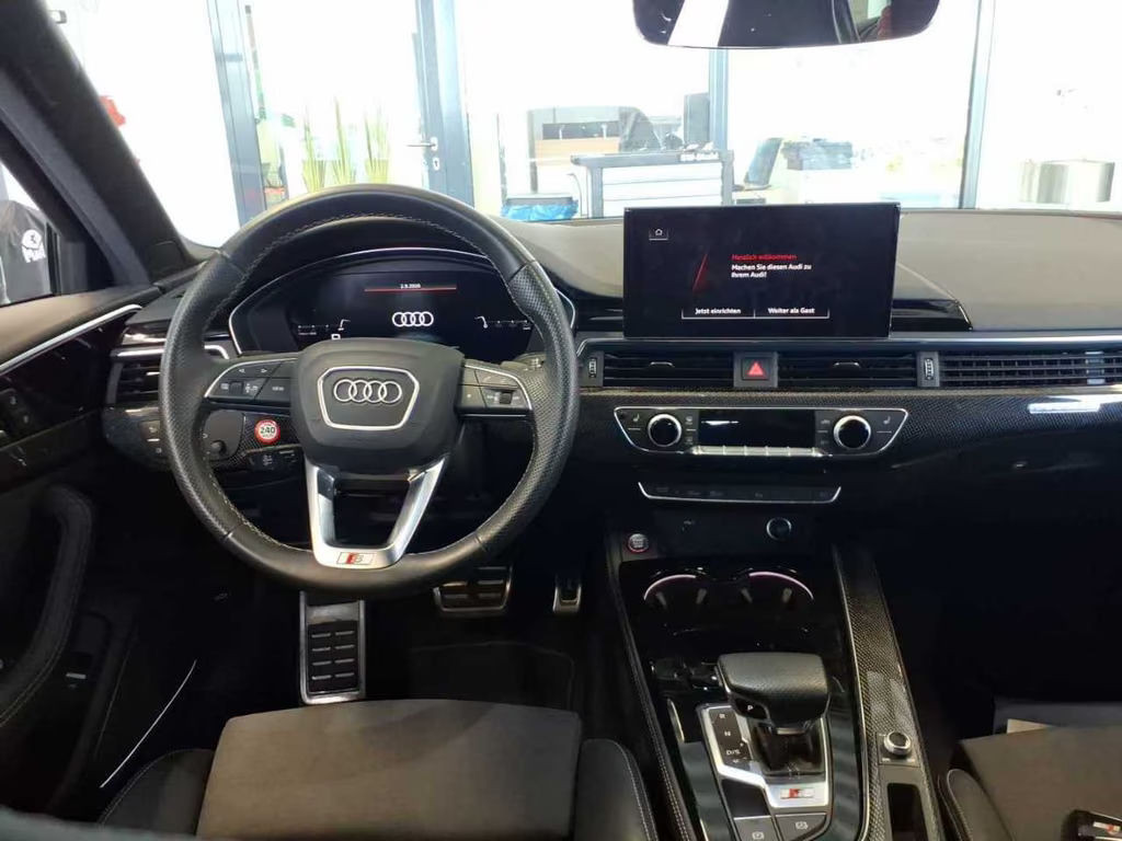 Audi S4