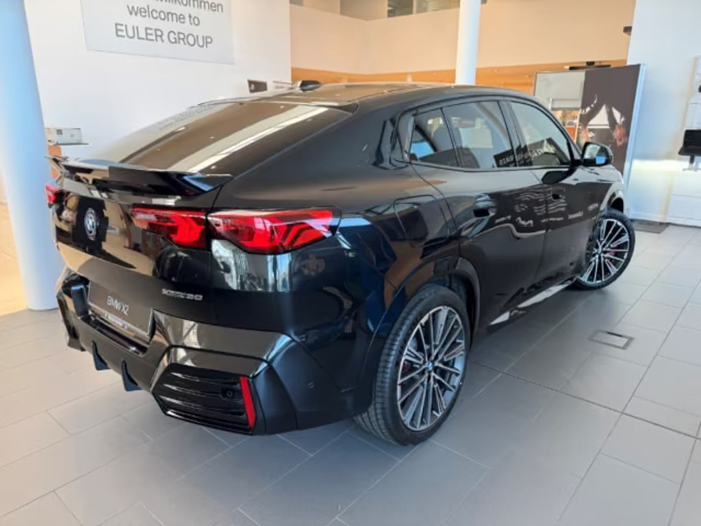 BMW iX2