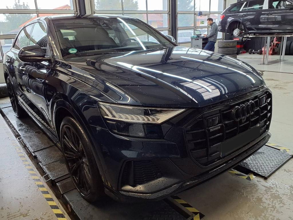 Audi Q8 Quattro S-Line 50 TDI
