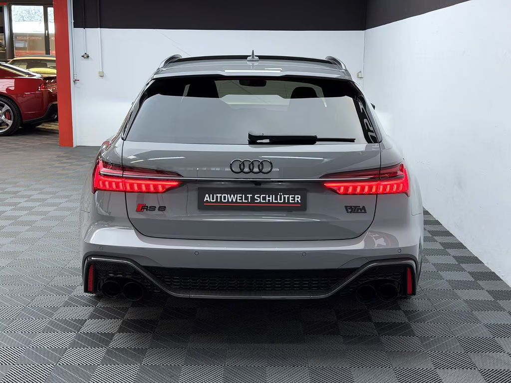 Audi RS6
