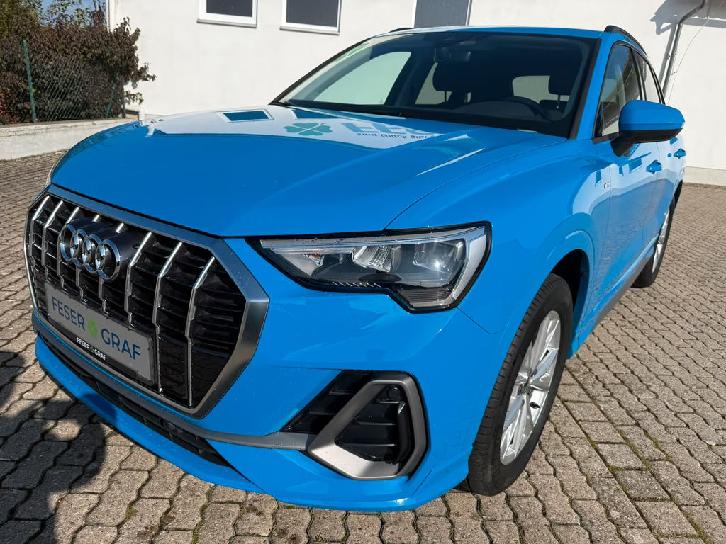 Audi Q3 S-Line 35 TFSI
