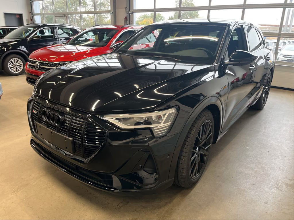 Audi e-tron Quattro S-Line 55