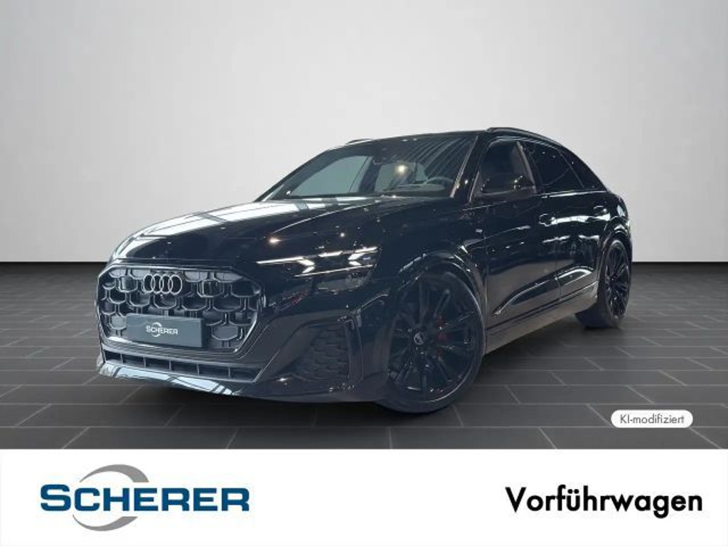 Audi Q8 S-Line