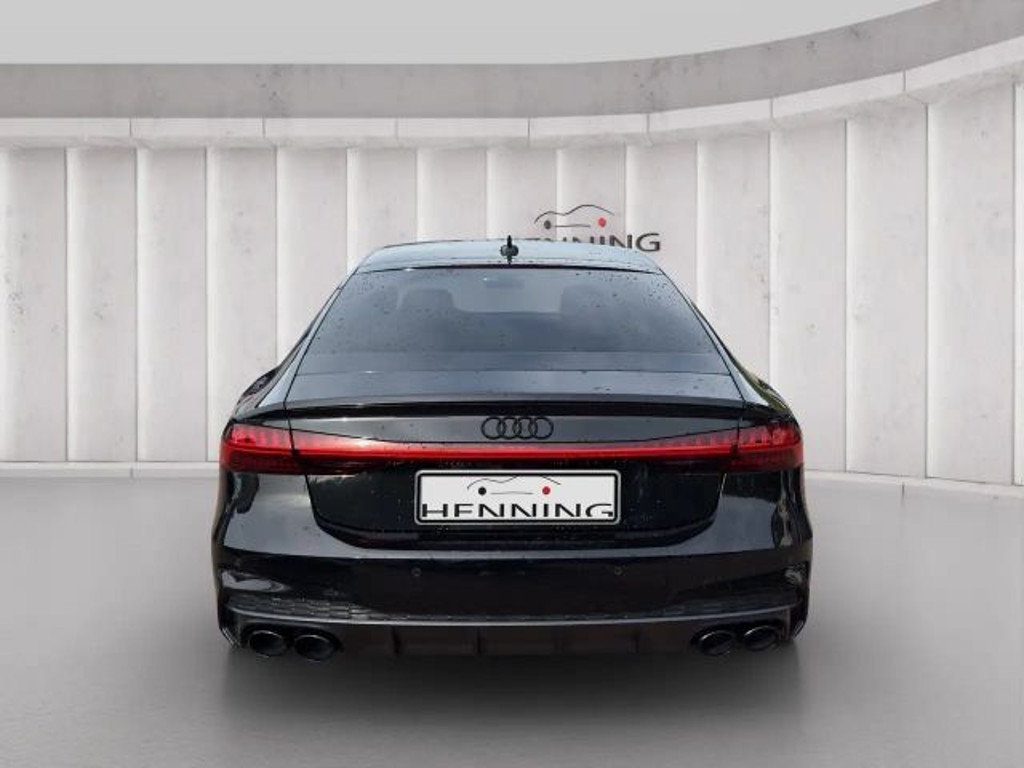 Audi S7