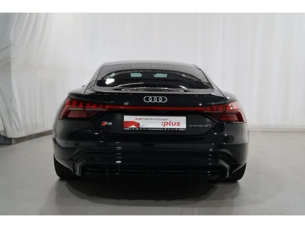 Audi RS e-tron GT