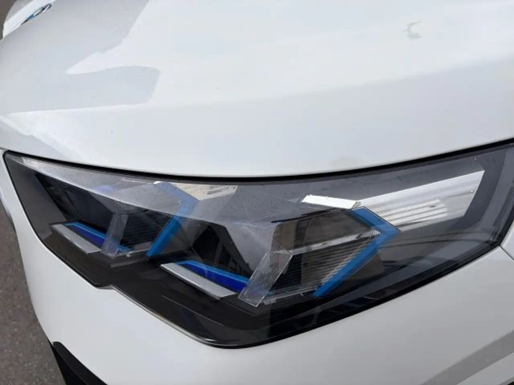 BMW iX2