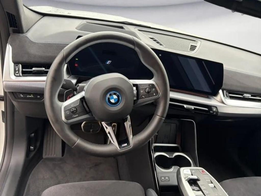 BMW iX2