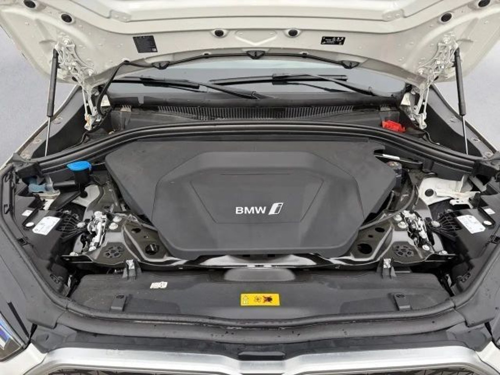 BMW iX2