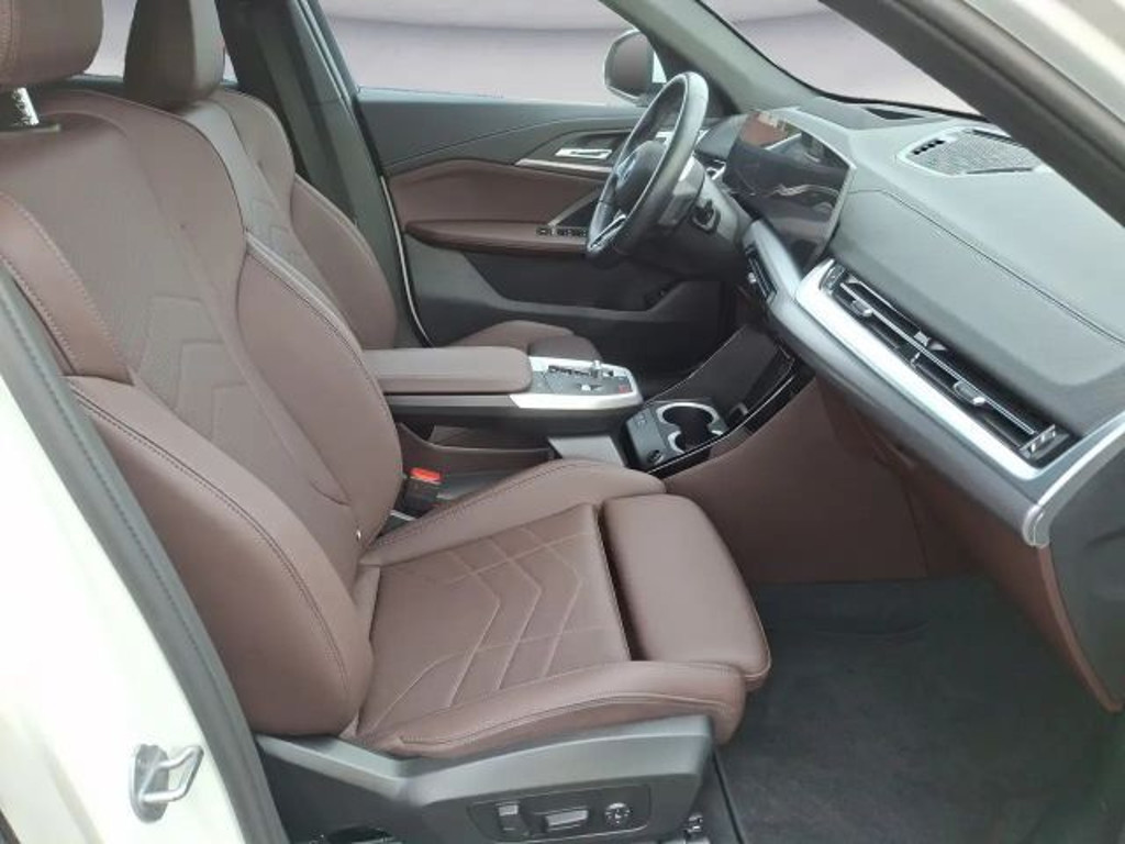 BMW iX2