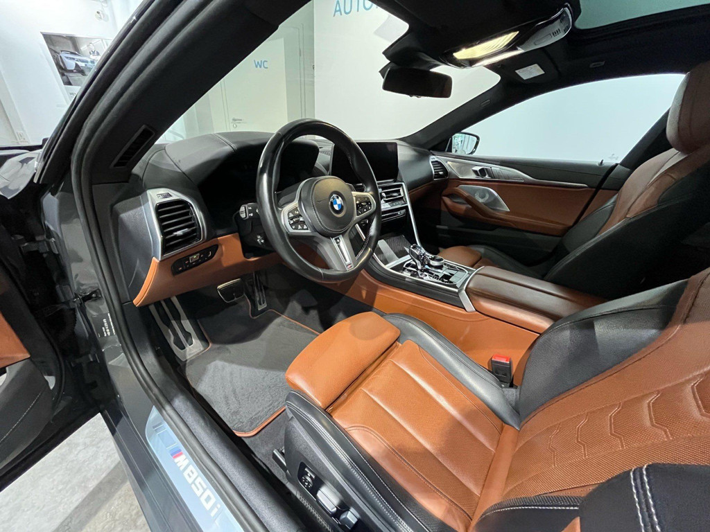 BMW M850