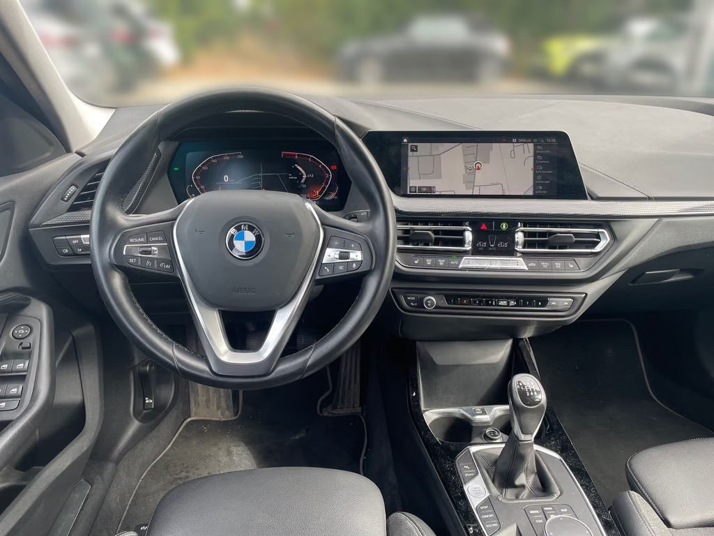 BMW 1 Serie 118 Sport Line Sedan 118i