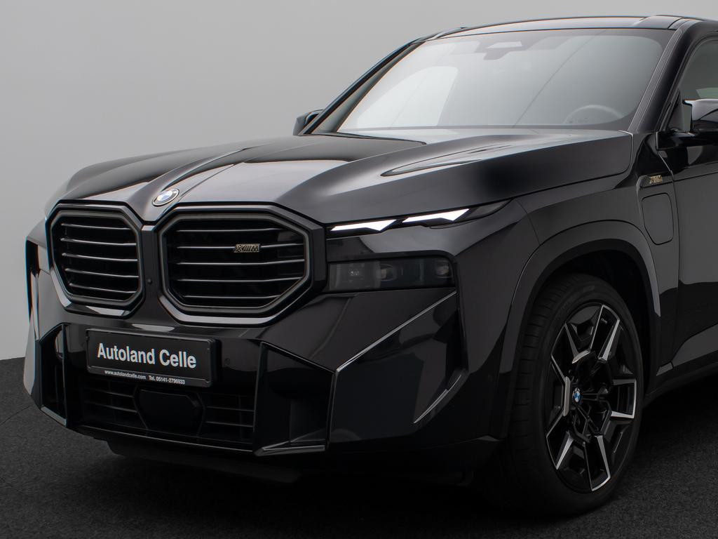 BMW XM