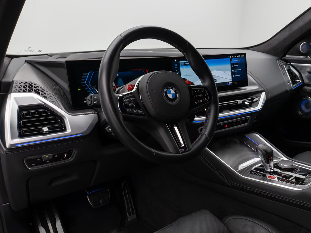 BMW XM