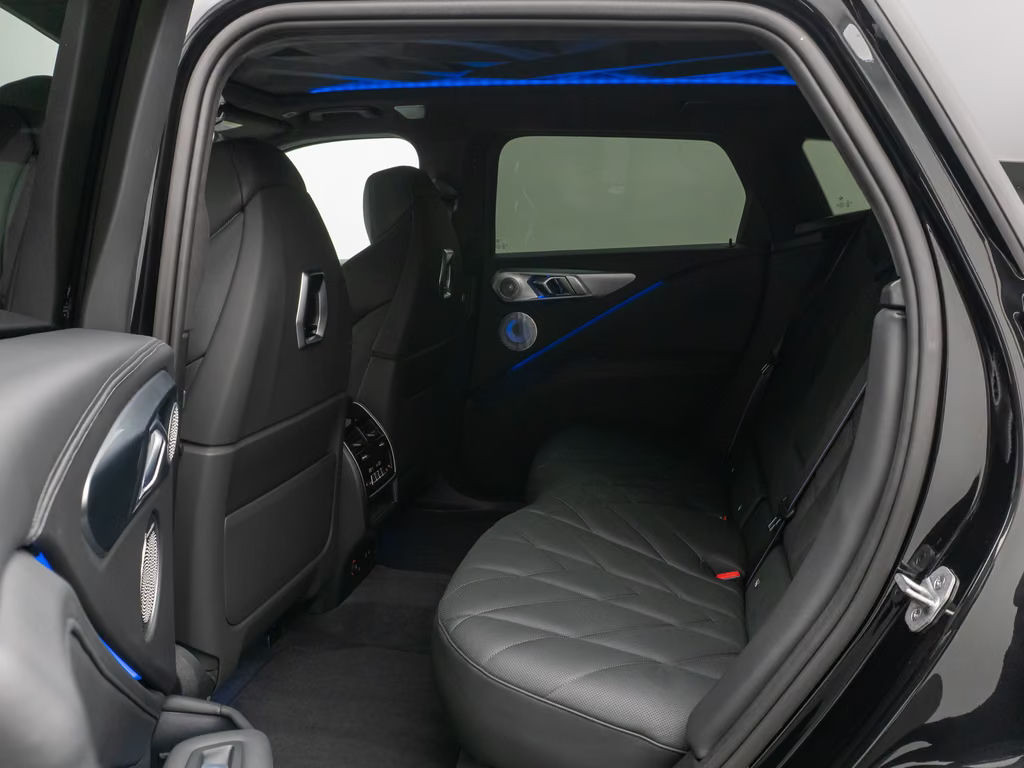 BMW XM