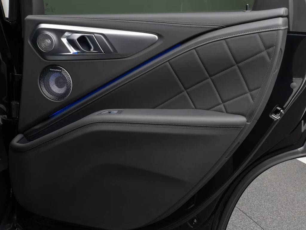 BMW XM