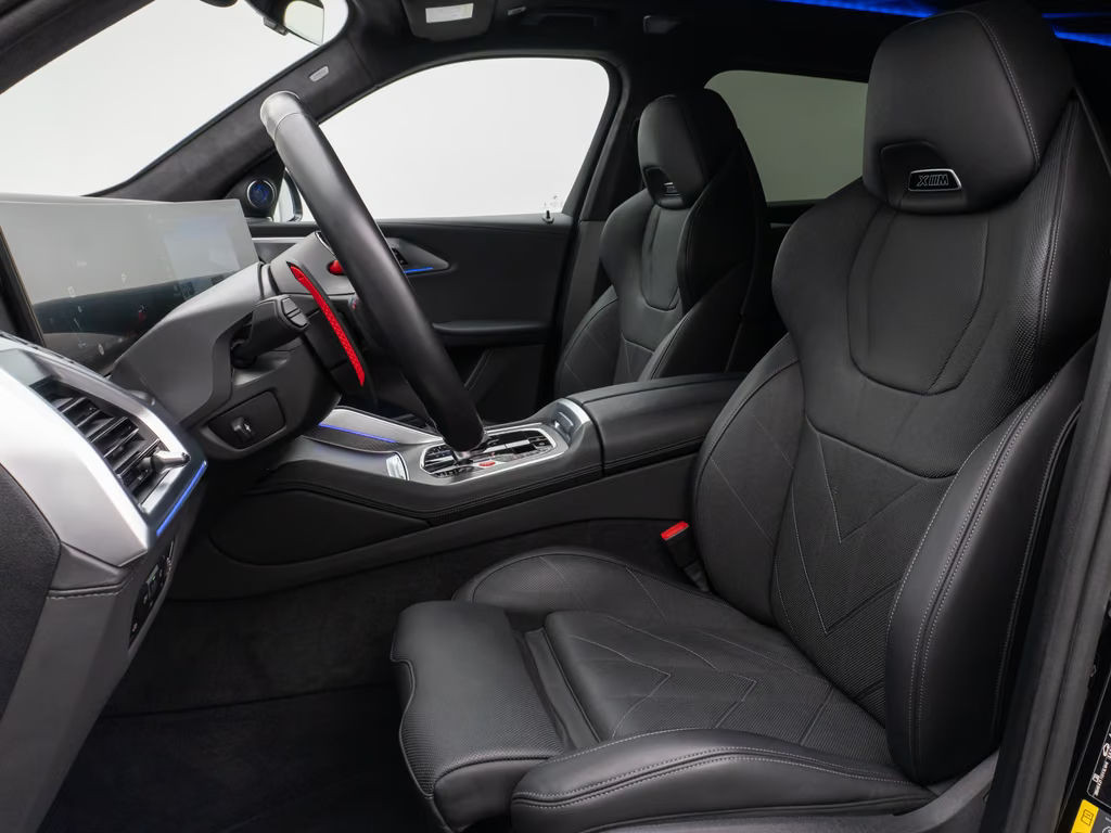 BMW XM