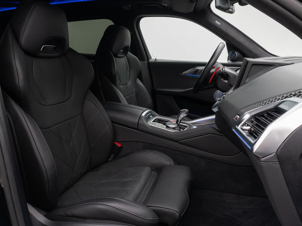 BMW XM