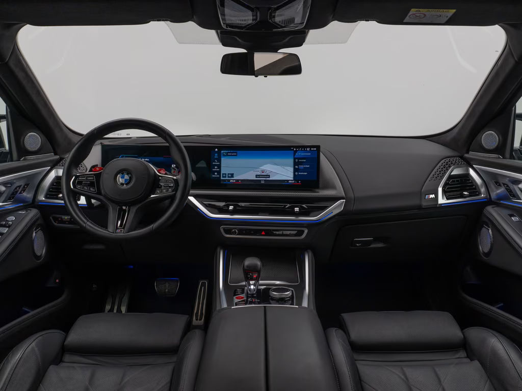 BMW XM
