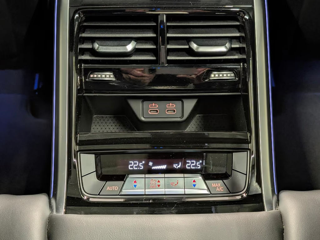 BMW M850