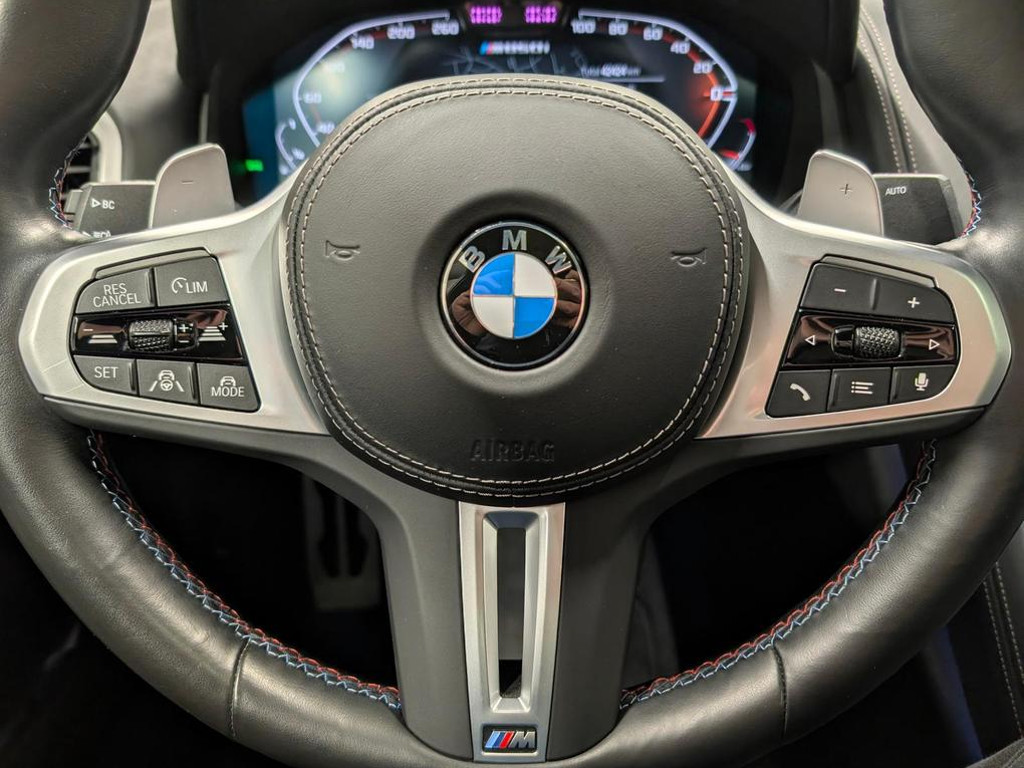 BMW M850