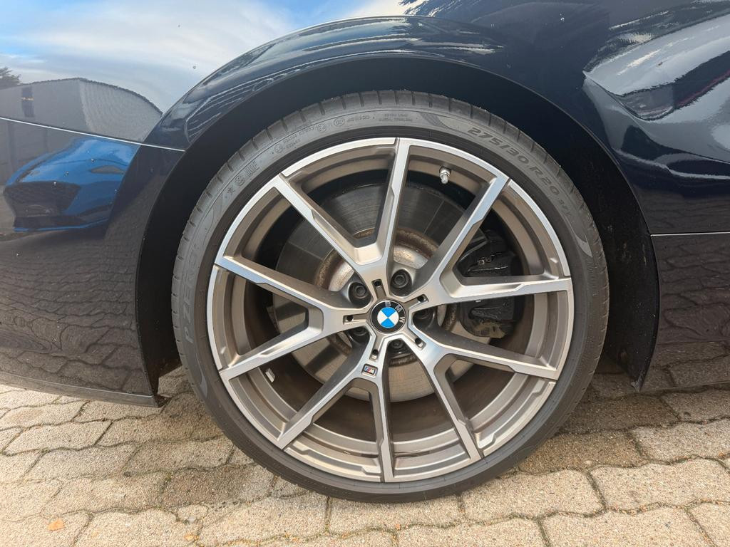 BMW M850