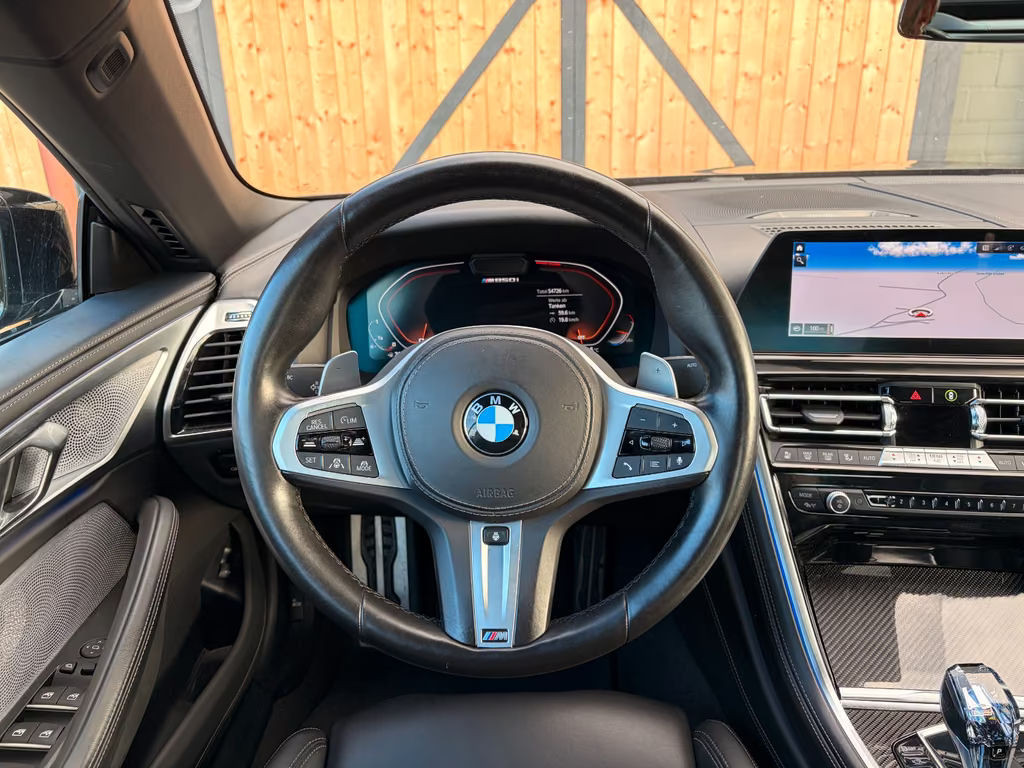 BMW M850