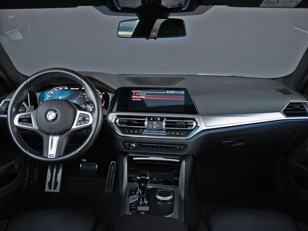BMW M440