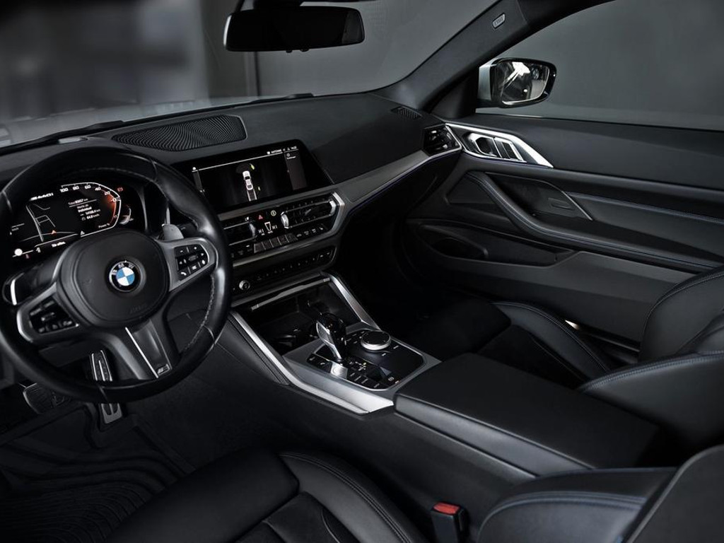 BMW M440