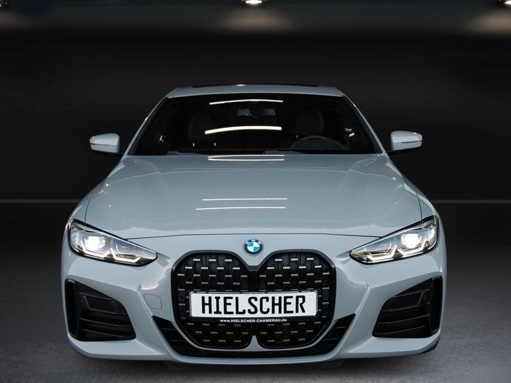 BMW M440