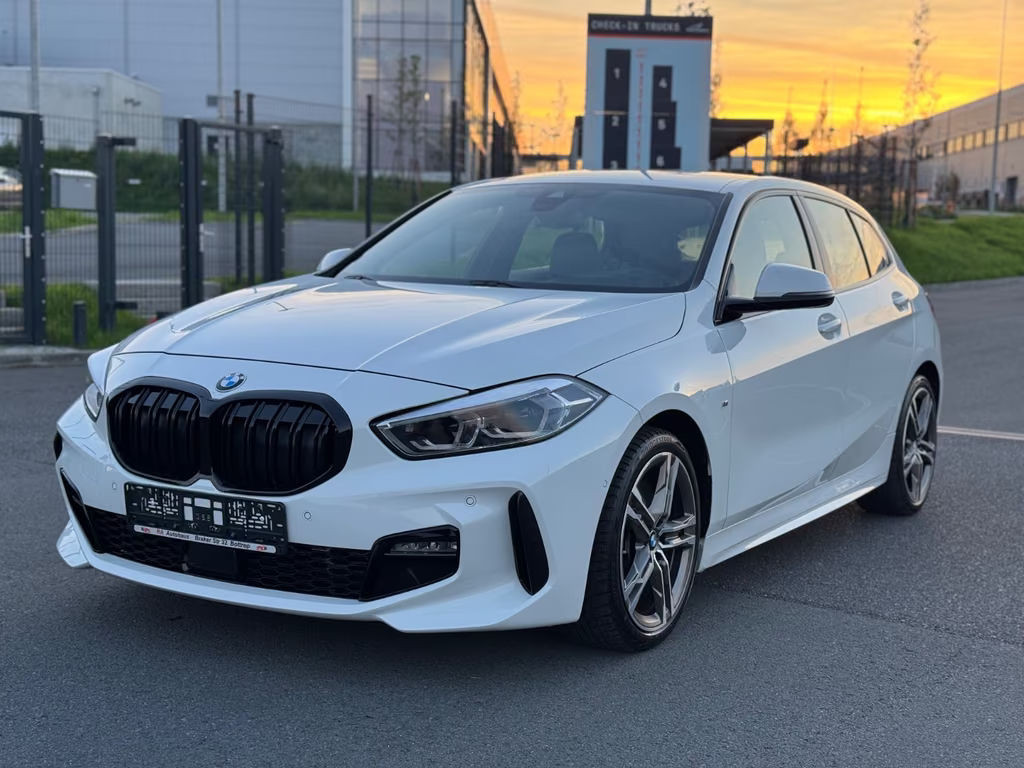BMW 1 Serie 120 M-Sport Sedan 120d