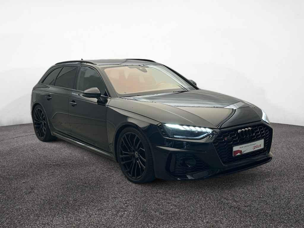 Audi RS4