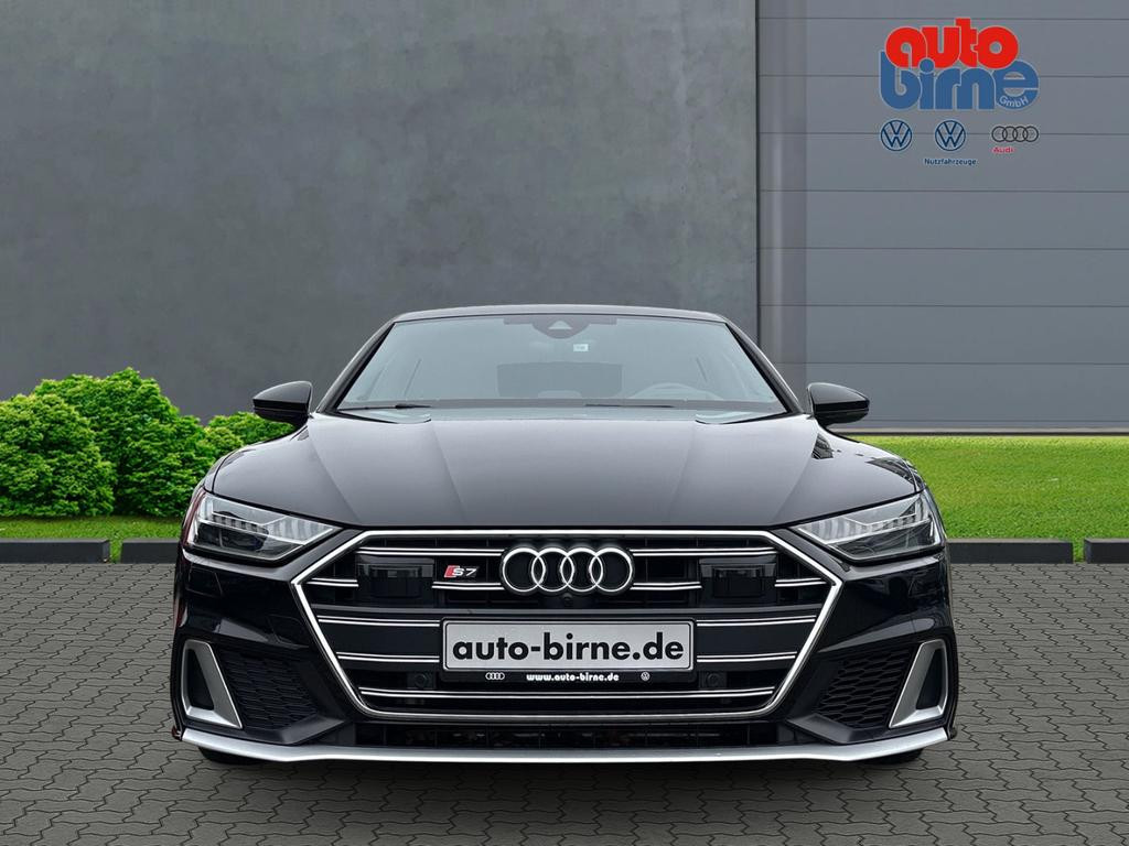 Audi S7