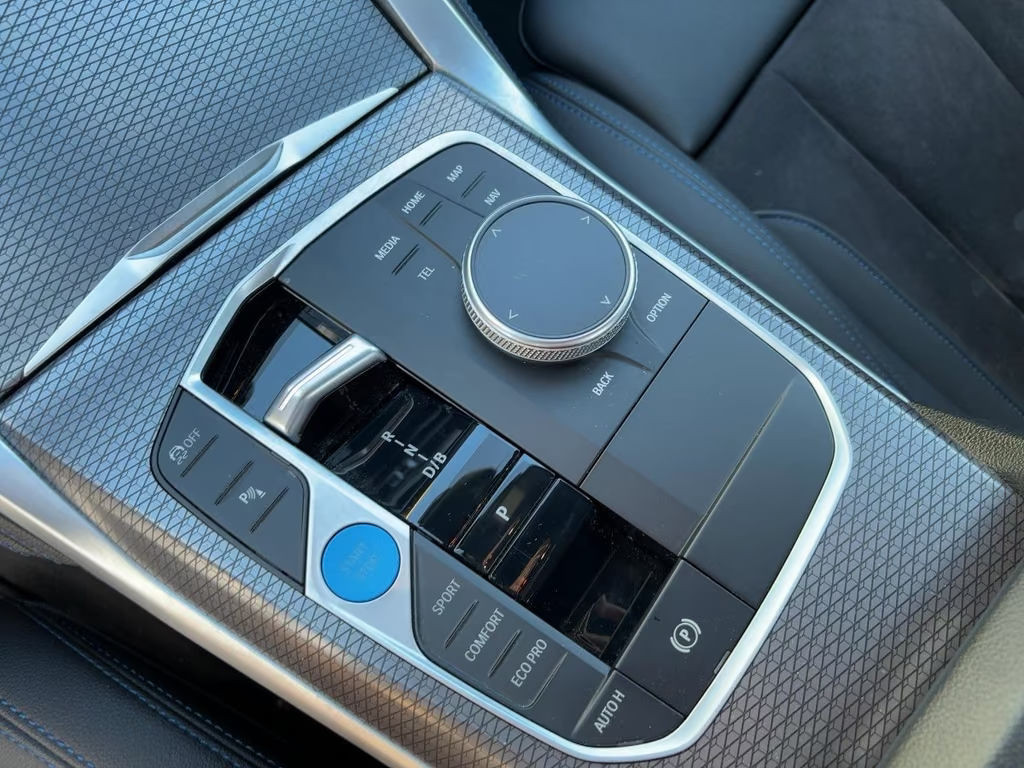 BMW i4