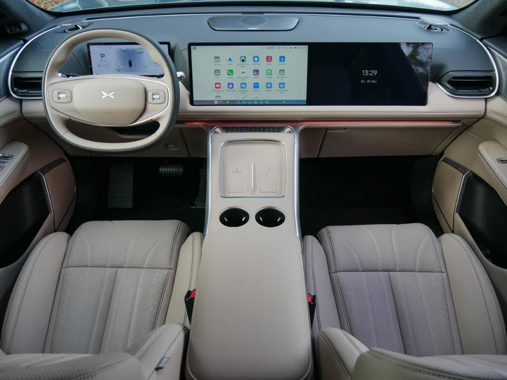 Xpeng G9