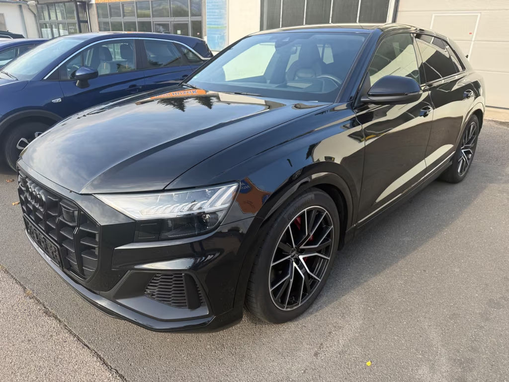 Audi SQ8