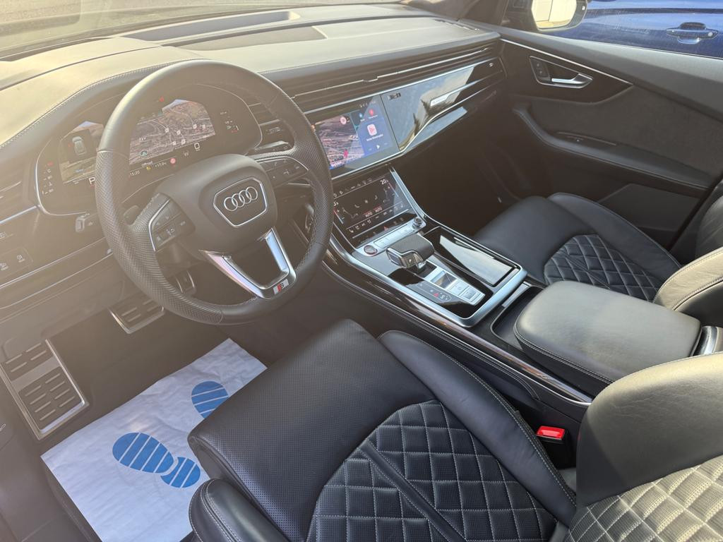Audi SQ8