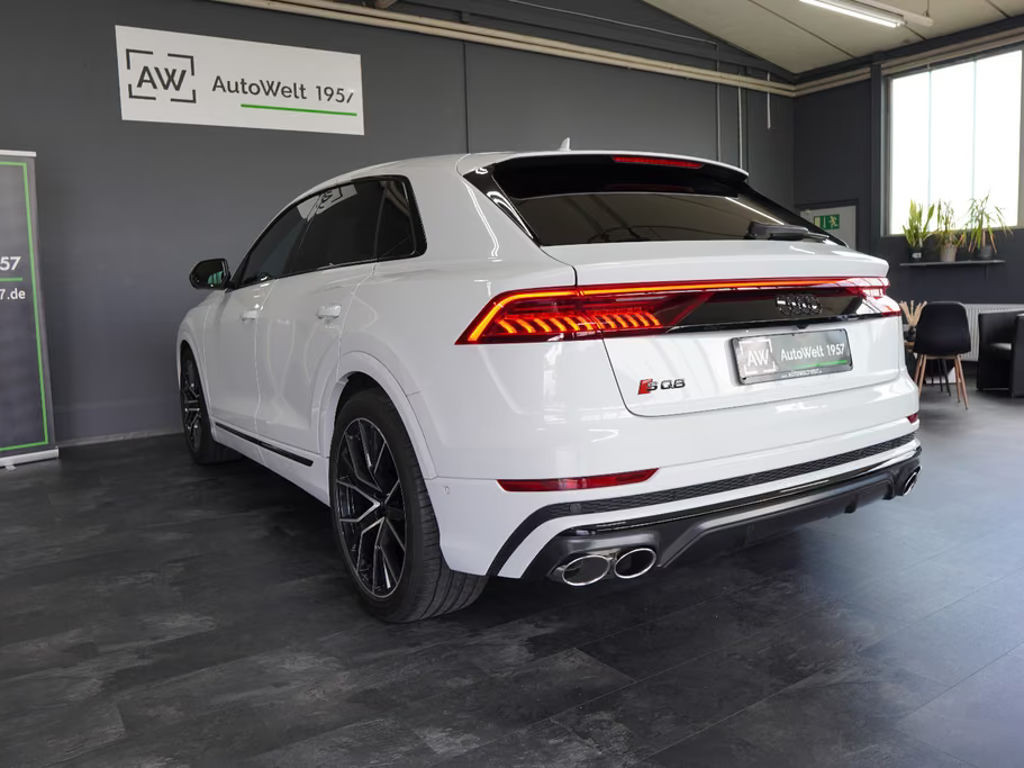 Audi SQ8