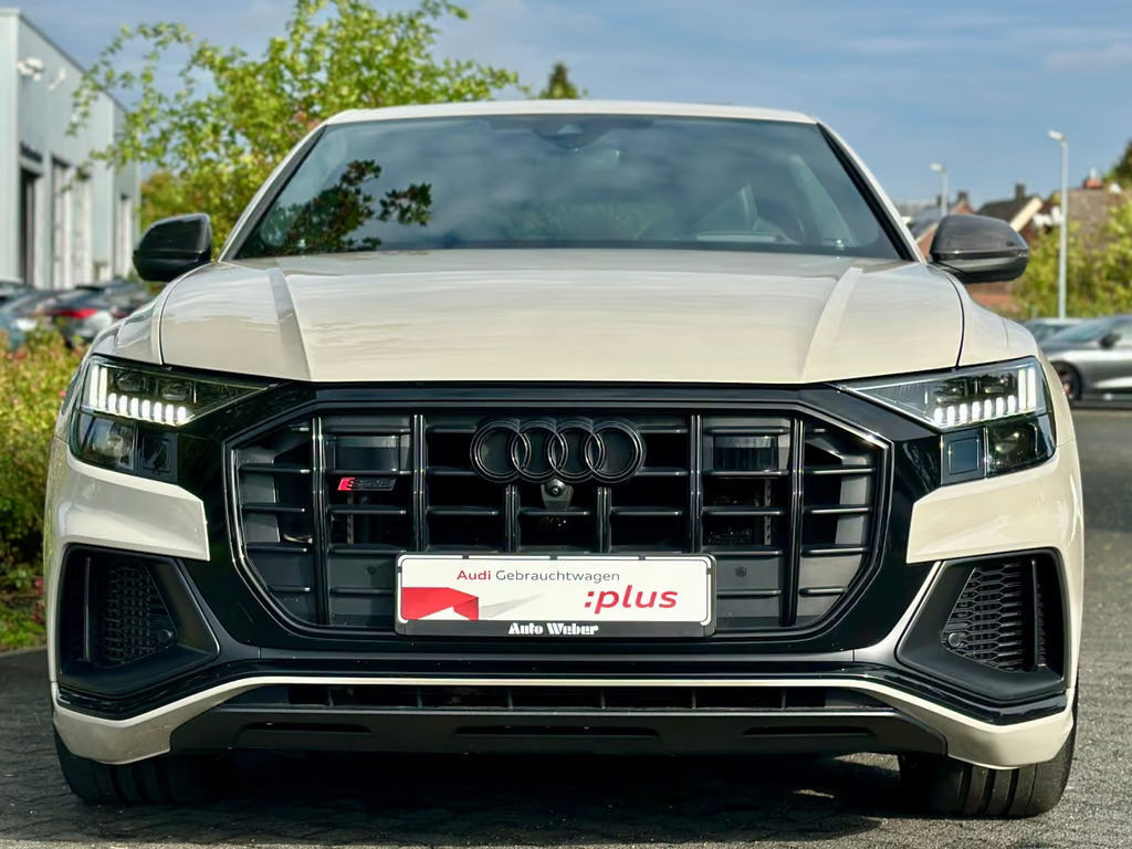 Audi SQ8