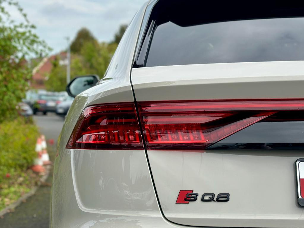 Audi SQ8