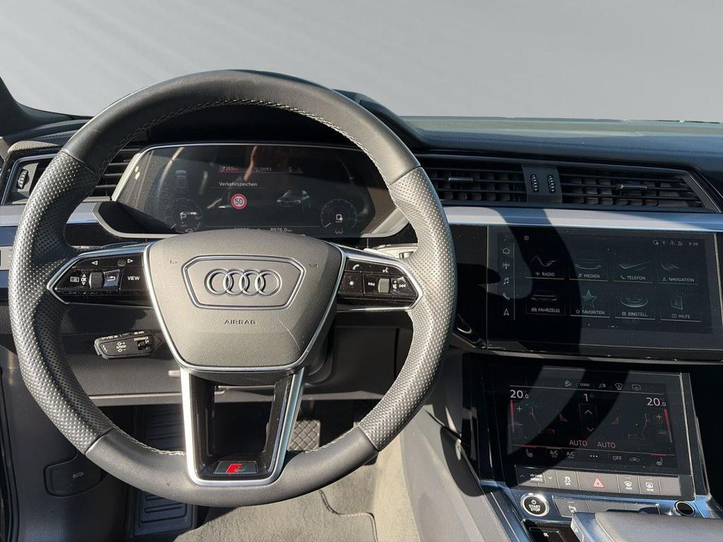 Audi e-tron