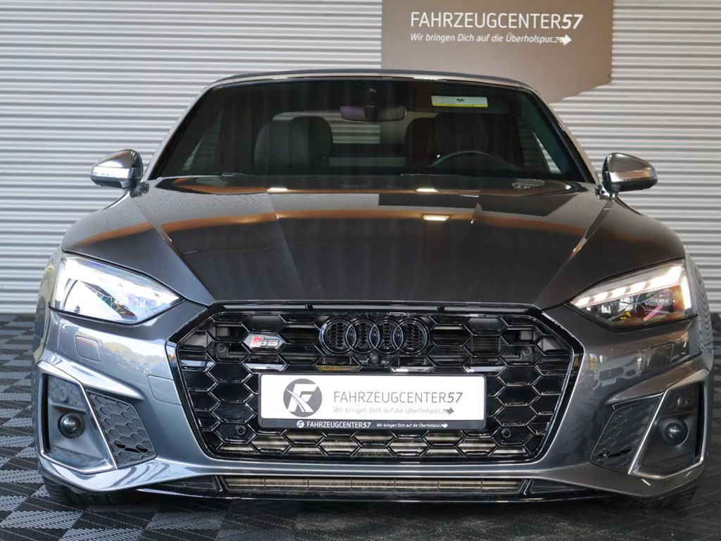 Audi S5