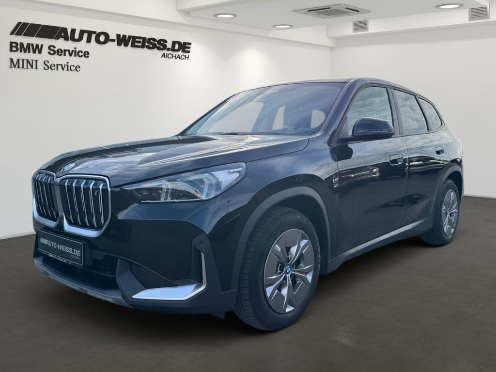 BMW iX1 20 eDrive +NAVI+APPLE+DAB+SHZ+PDC+CAM+BT+AHK