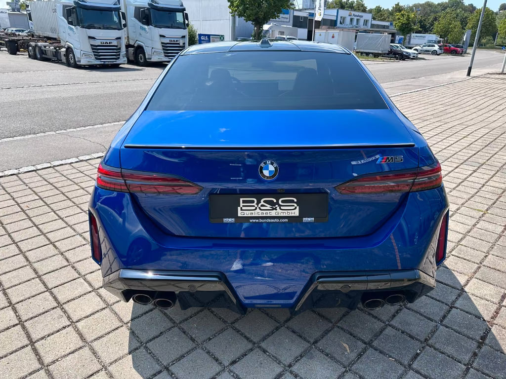 BMW M5